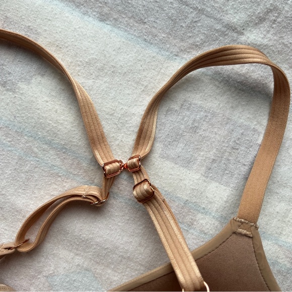Le Mystere Second Skin Wireless Bra in Nude, 32D - Picture 7 of 16
